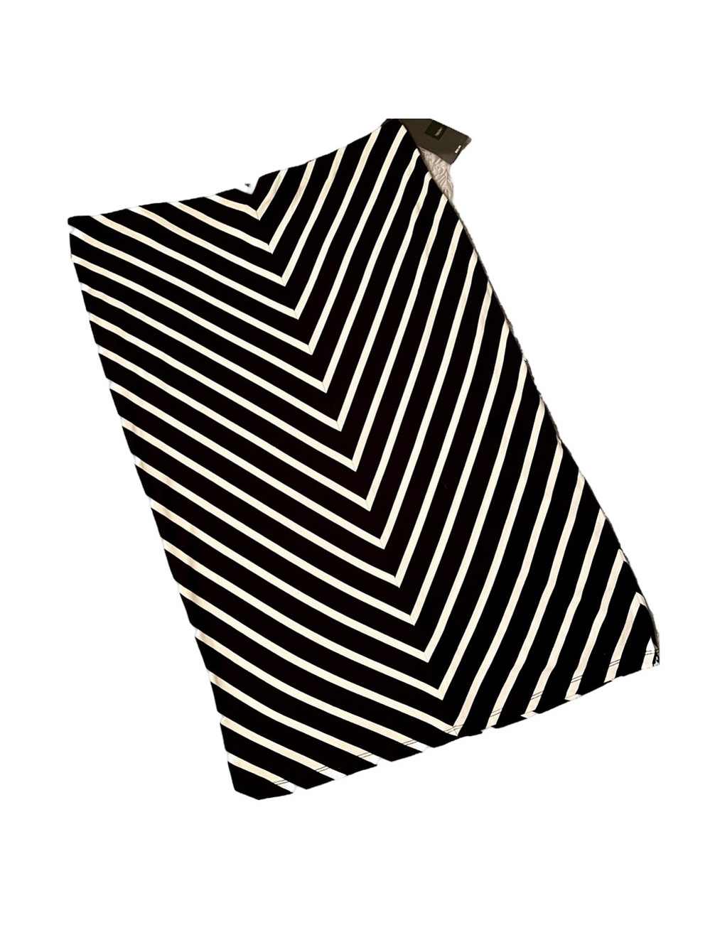 NWT MOSSIMO stretch black and white skirt great for the beach size xl